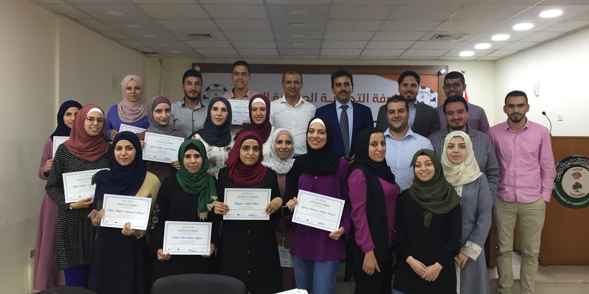 42362317_1971091223190270_1574171076659773440_n